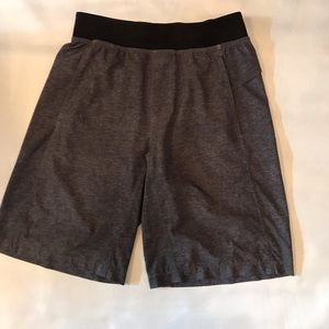 Men’s lulu lemon shorts